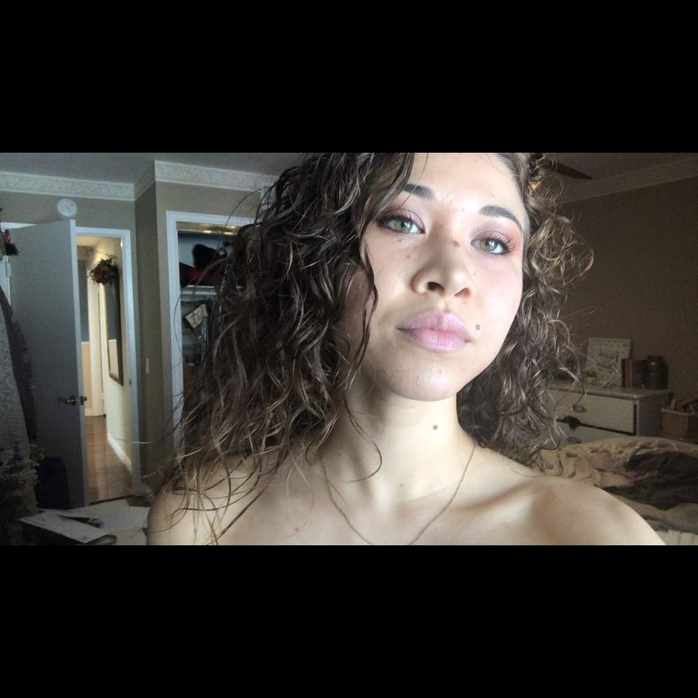 Meet your Posher, Sabrina